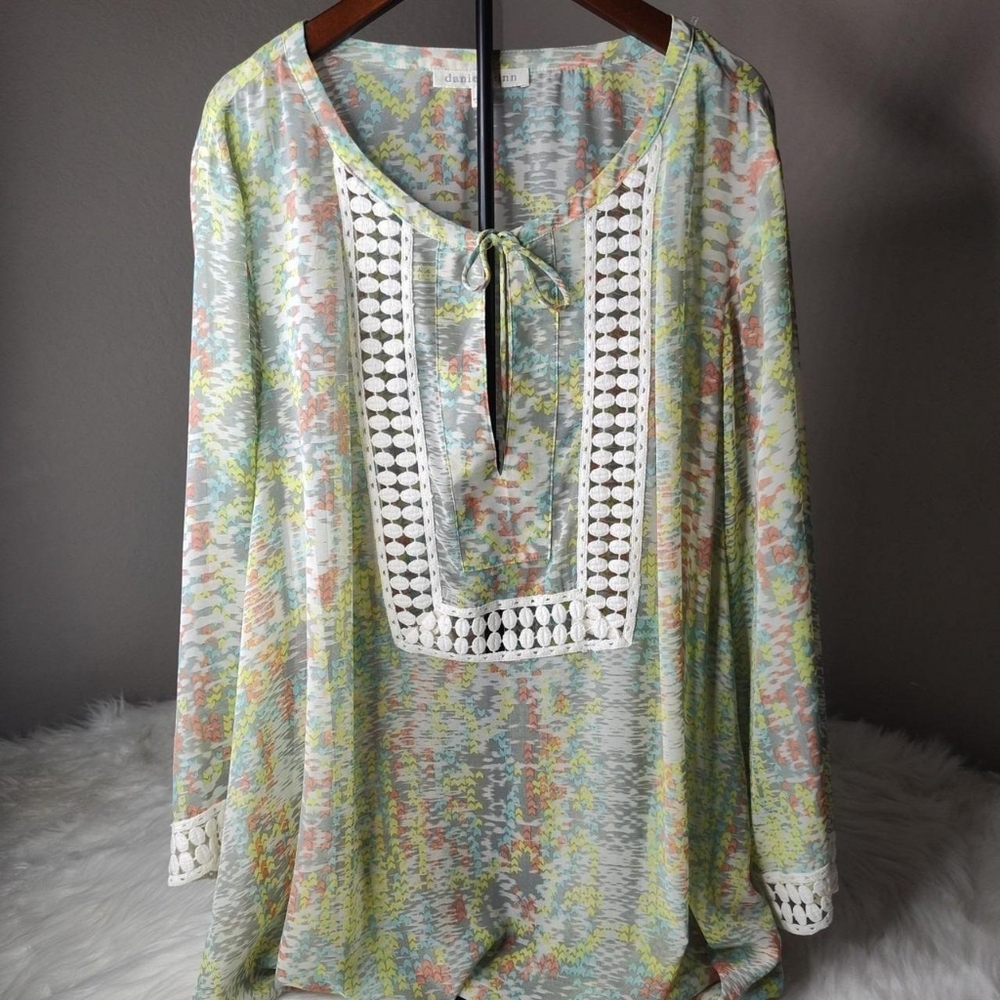 Daniel Rainn Women's Multi Crochet Round Neckline 3/4 Sleeves Boho Pastel Blouse